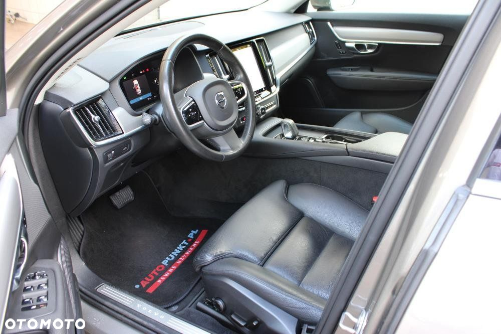 Volvo V90 - 11