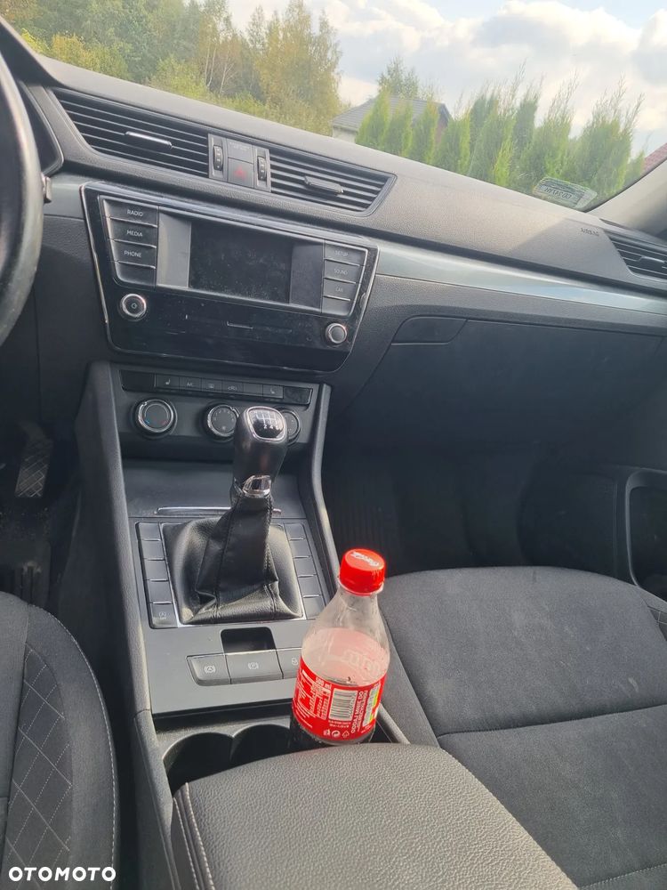 Skoda Superb 1.6 TDI Active - 15