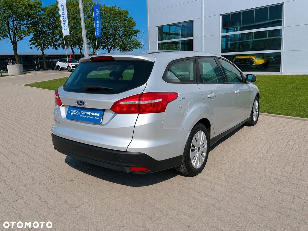 Ford Focus 1.5 TDCi Trend - 6
