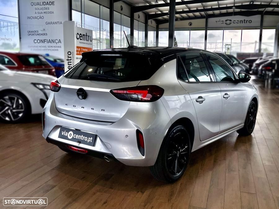 Opel Corsa 1.2 T GS - 2