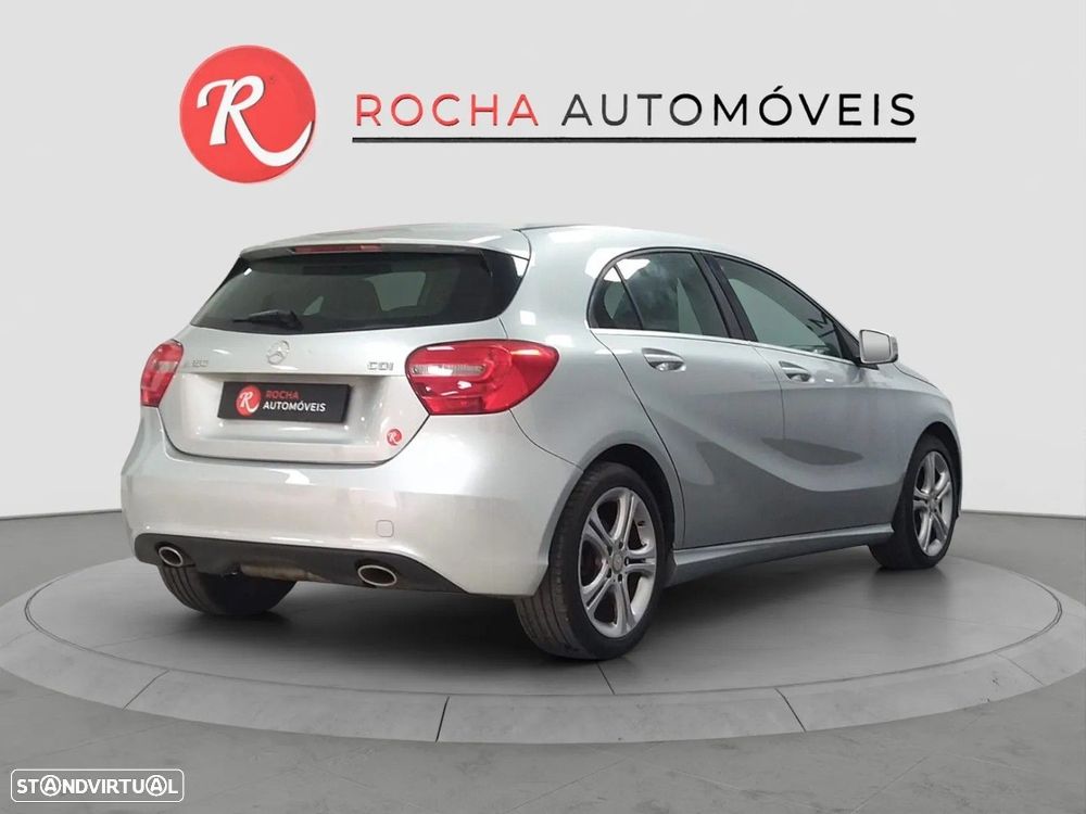 Mercedes-Benz A 180 CDI (BlueEFFICIENCY) Urban - 4