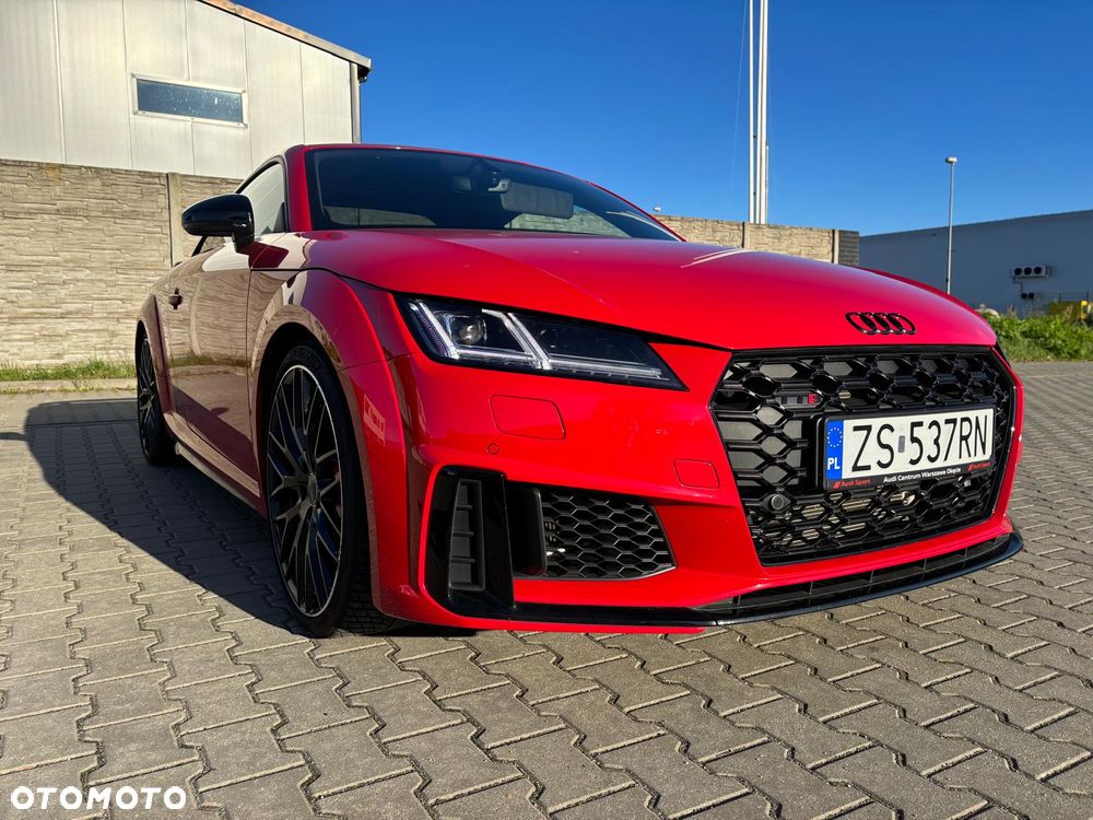 Audi TT S Coupé - 22