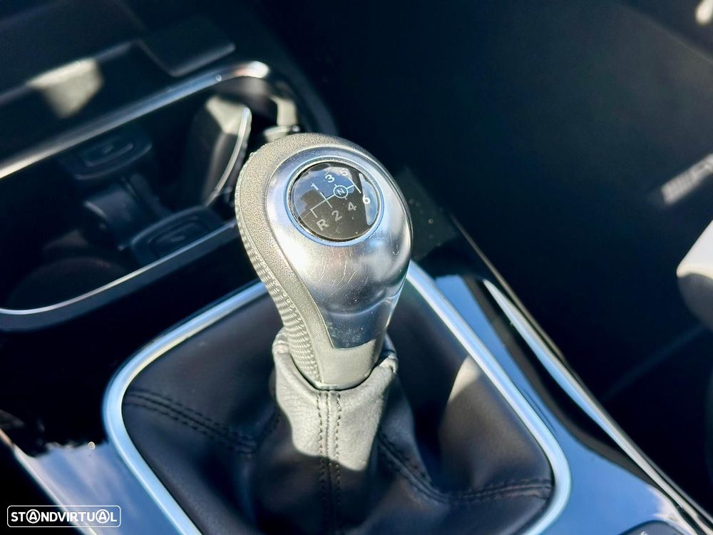 Mercedes-Benz A 160 AMG Line - 18