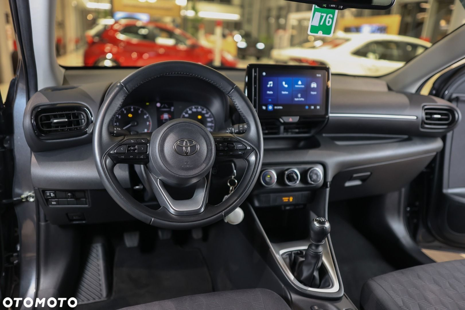 Toyota Yaris - 13