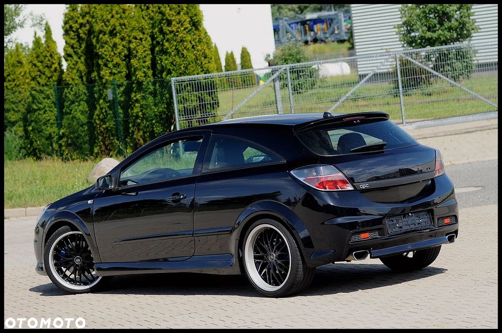 Opel Astra OPC - 13