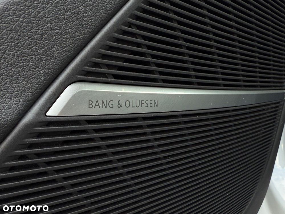 Audi Q8 - 17