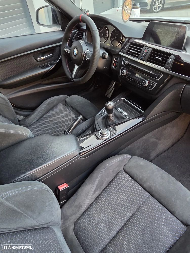 BMW 318 d Pack M - 10