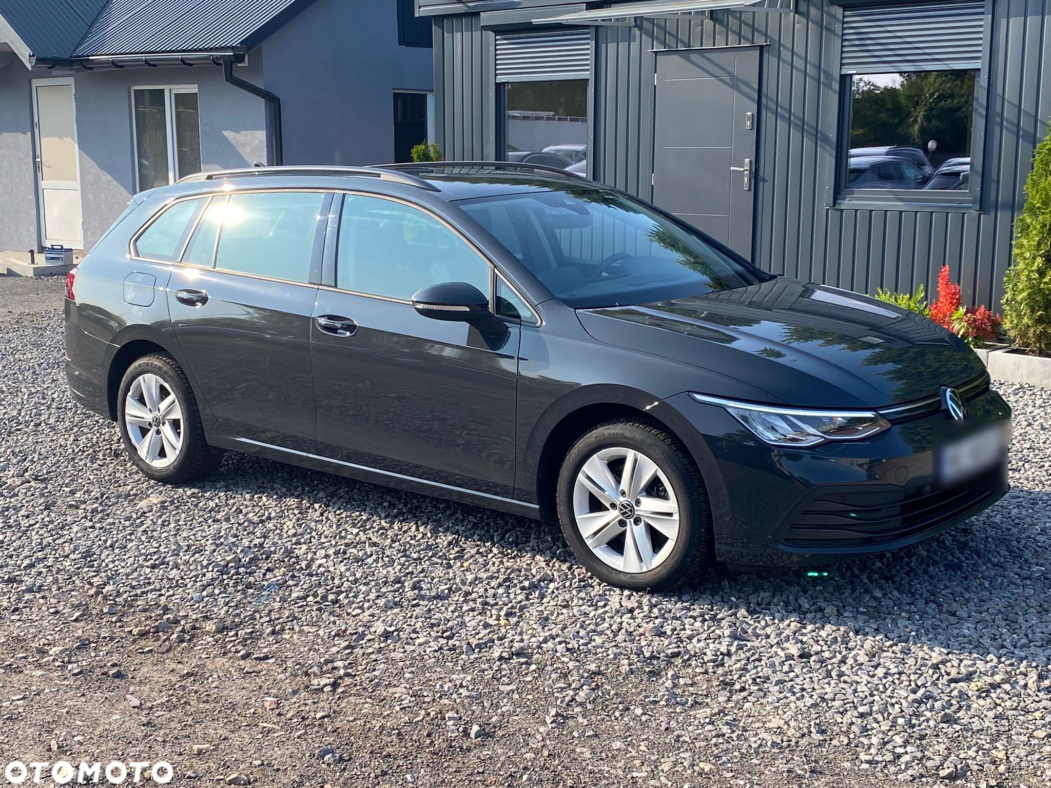 Volkswagen Golf VIII 2.0 TDI Life - 3