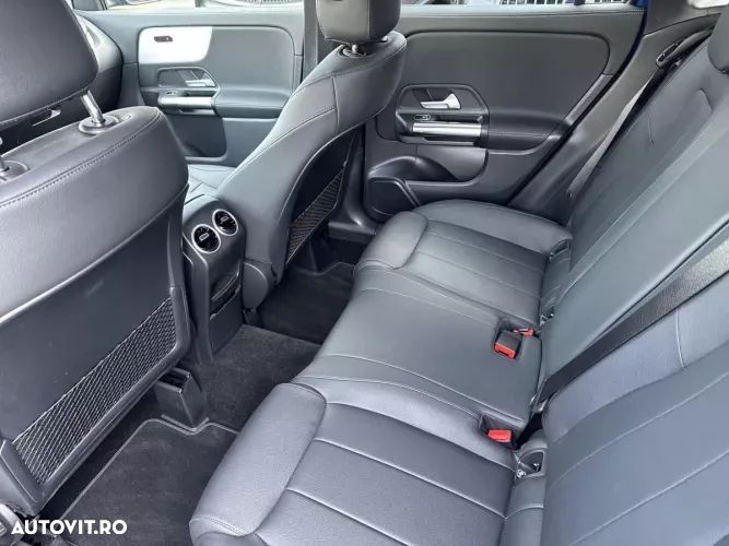 Mercedes-Benz GLA 220 4MATIC MHEV Aut. - 11