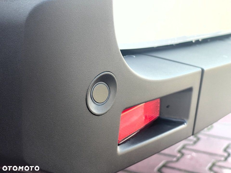 Nissan Interstar - 23