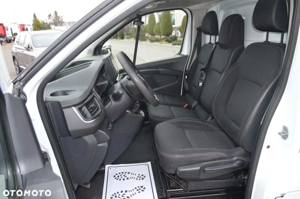 Renault TRAFIC - 9