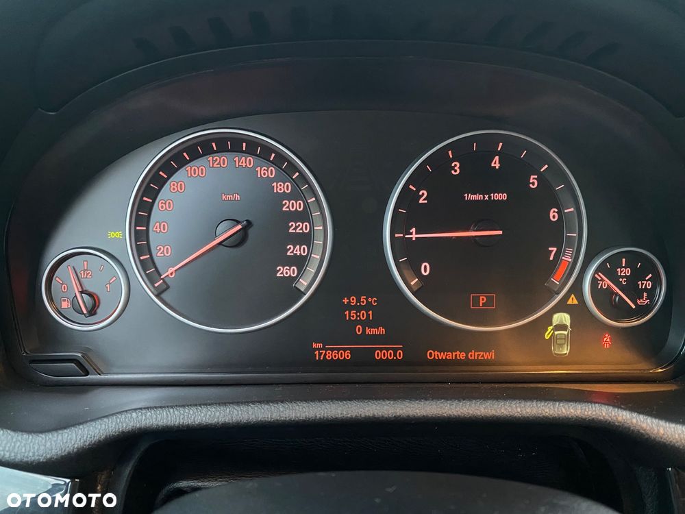 BMW X3 xDrive28i - 10