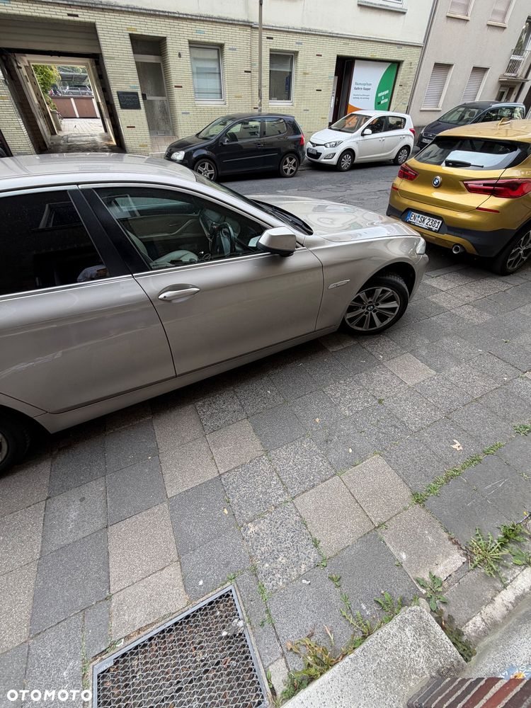 BMW Seria 5 520d - 4