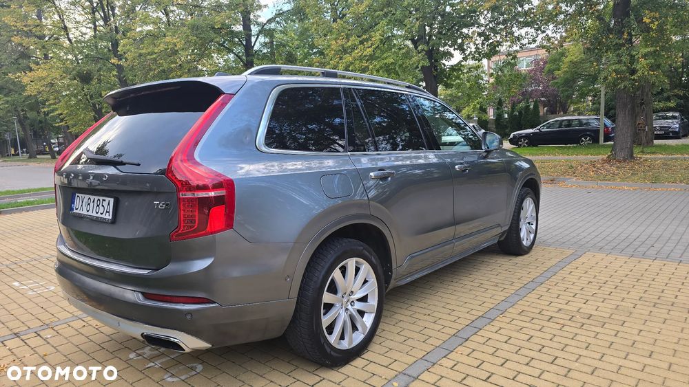 Volvo XC 90 - 3