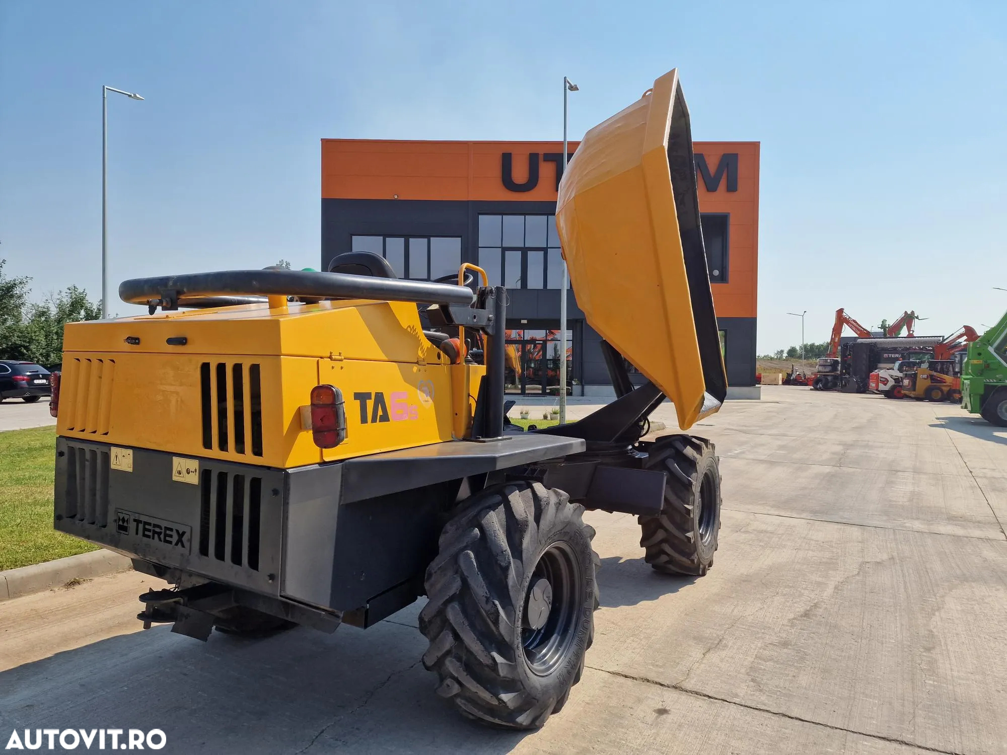Alta DUMPER 6t TEREX, 4mc, 6t, basc LATERALA,  2.068h, 16900 EUR+tva, motor JCB 75CP, transmisie 4x4, produs in Anglia, Anvelope 90% bune, posiblitate leasing, CONDITIE FOARTE BUNA-PROMOTIE 16.900 EUR+Tva - 36