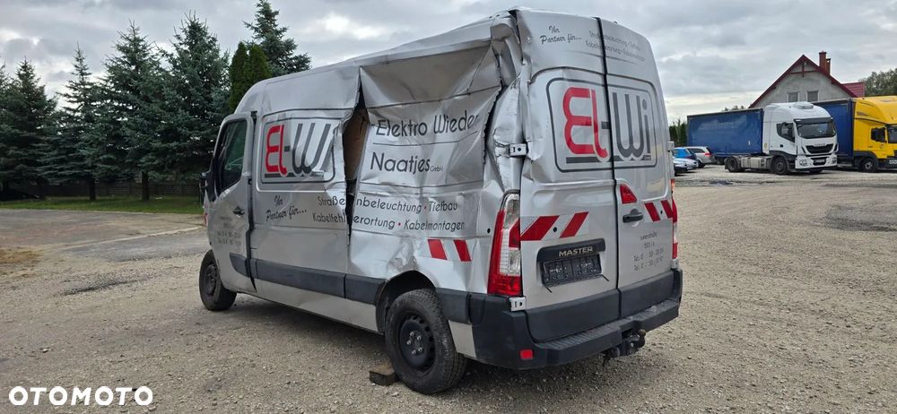 Renault Master - 3