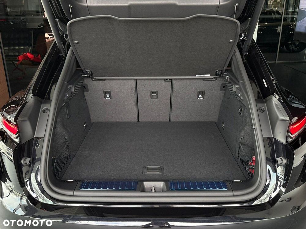 Porsche Macan - 32