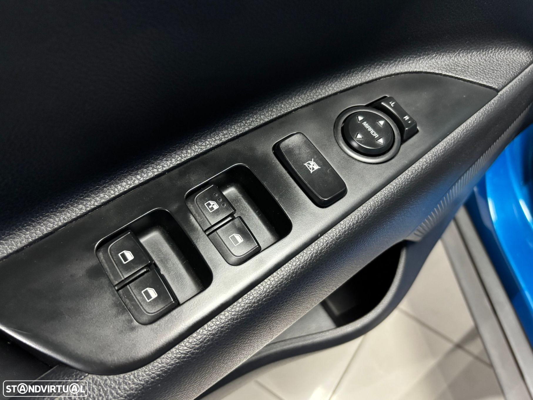 Kia Stonic 1.0 T-GDI EX - 23