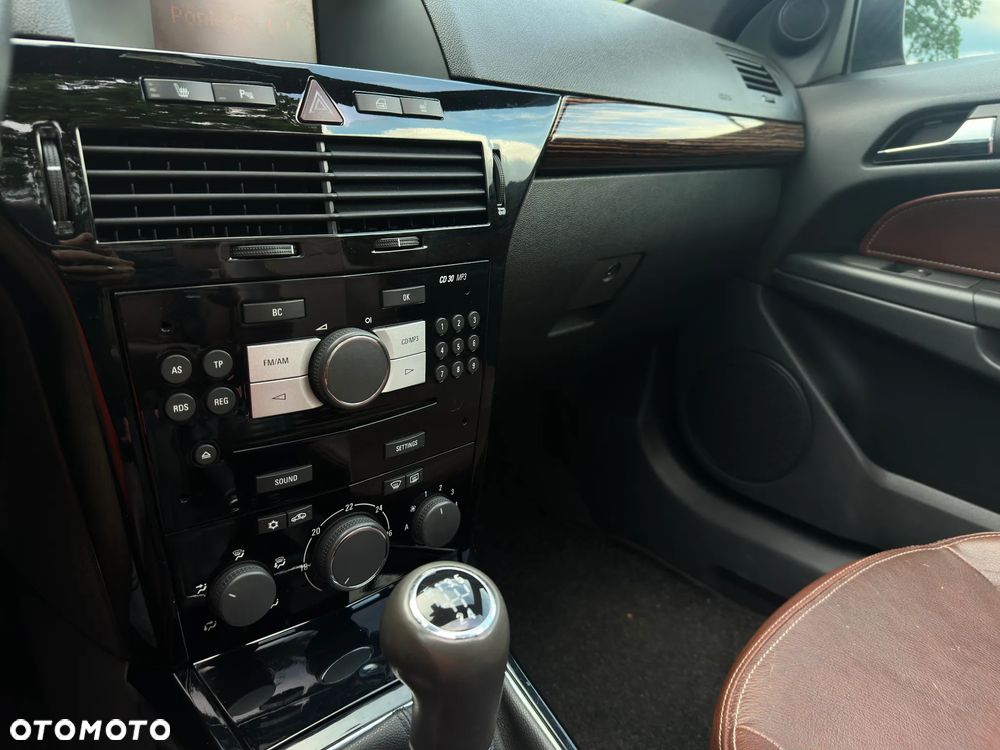 Opel Astra 1.8 Cosmo - 16