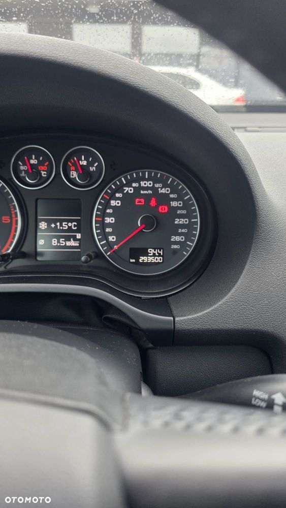 Audi A3 3-drzwiowe 1.6 TDI Ambiente - 5