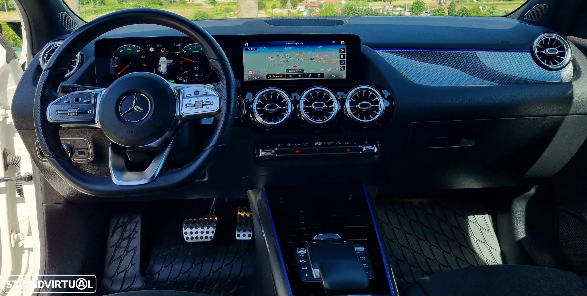 Mercedes-Benz GLA 250 e AMG Line - 22