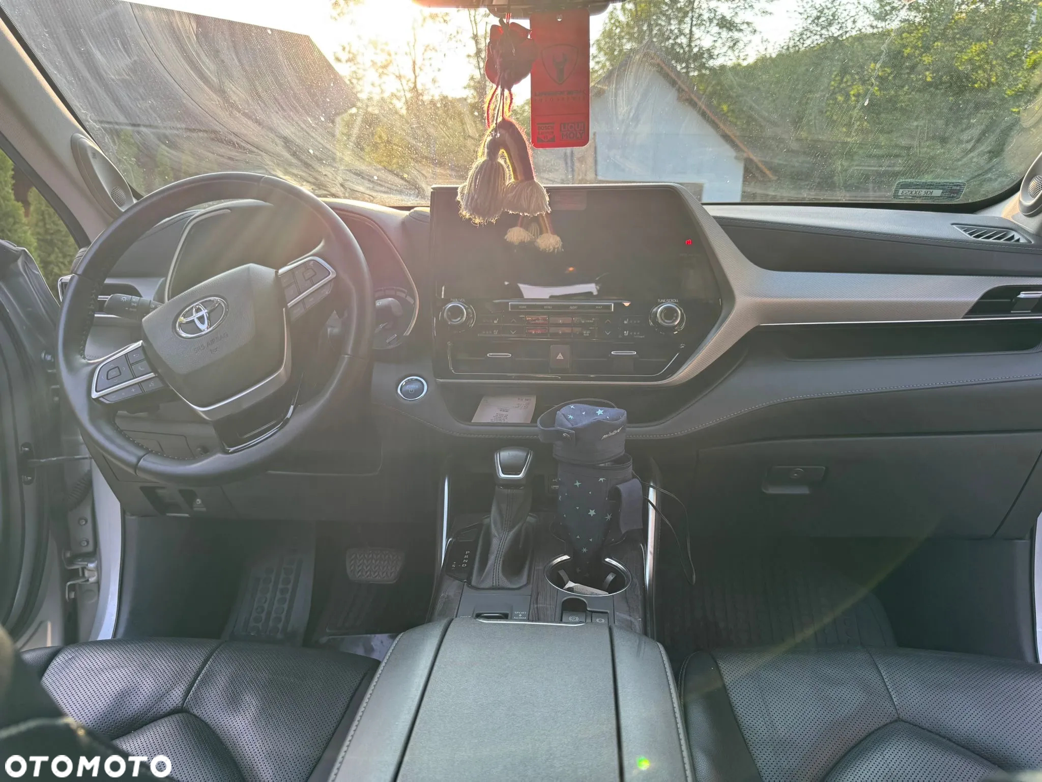 Toyota Highlander 2.5 Hybrid Executive - 22