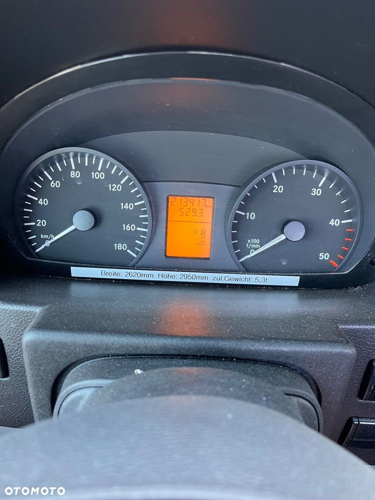 Mercedes-Benz Sprinter 519 CDI - 10