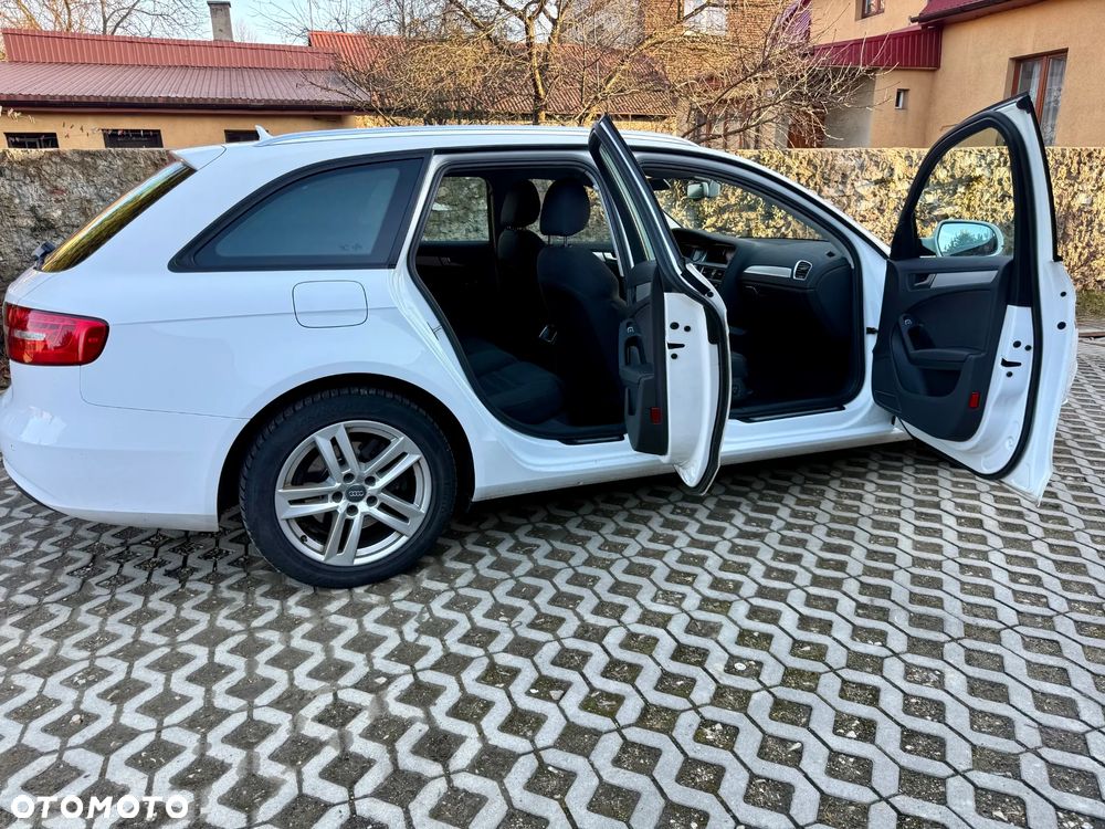 Audi A4 Avant 2.0 TDI DPF multitronic Ambition - 32