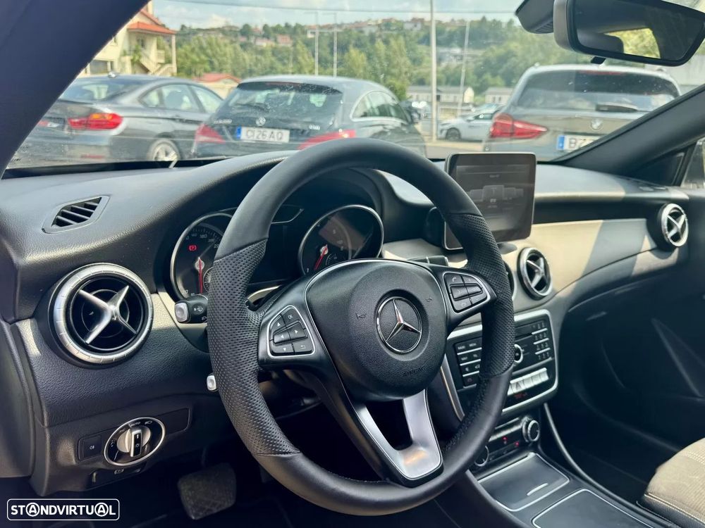 Mercedes-Benz CLA 200 d Shooting Brake Urban Aut. - 6