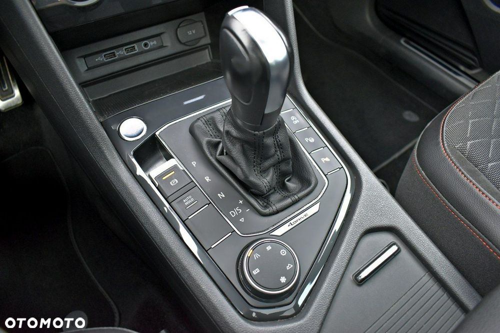 Seat Tarraco 2.0 TSI 4Drive DSG OPF FR - 32