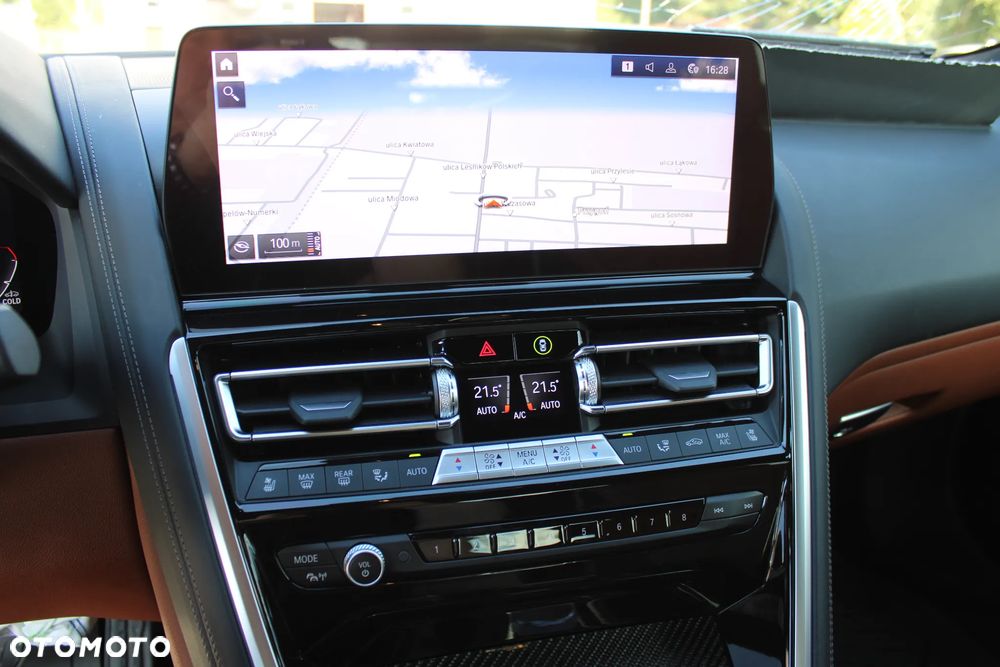 BMW Seria 8 840i xDrive - 21