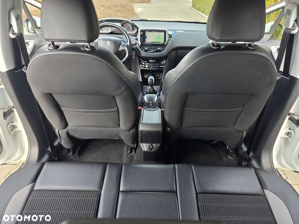 Peugeot 2008 PureTech 110 Stop&Start Urban Move - 33