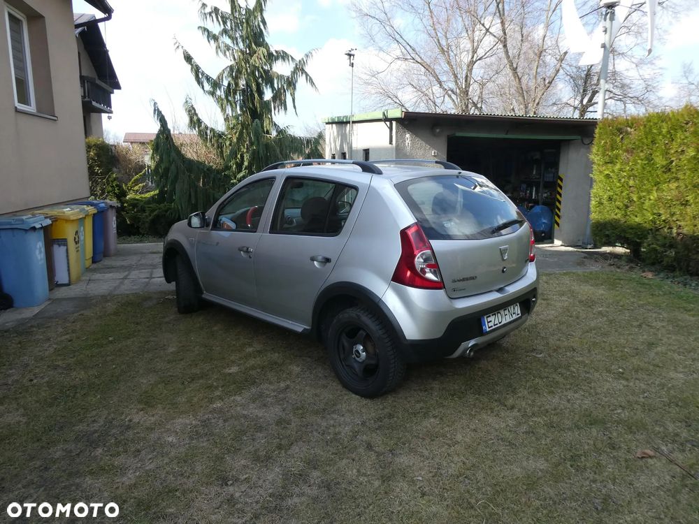 Dacia Sandero 1.5 dCi Laureate - 4