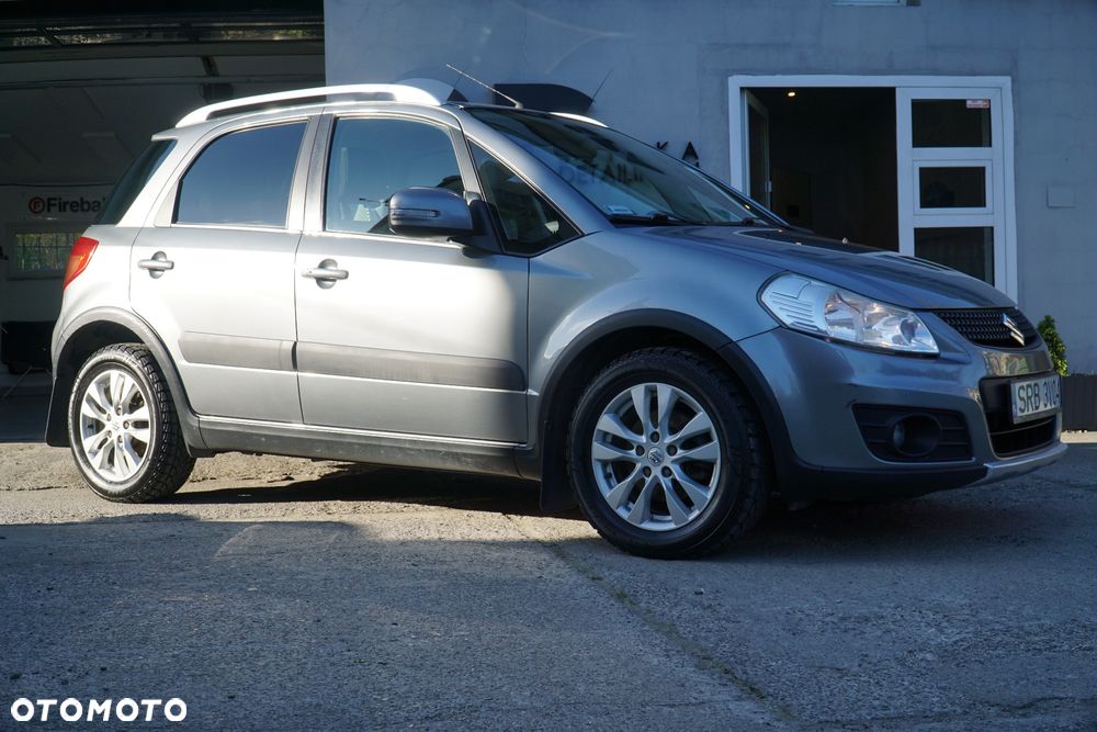 Suzuki SX4 1.6 Premium 4WD - 1