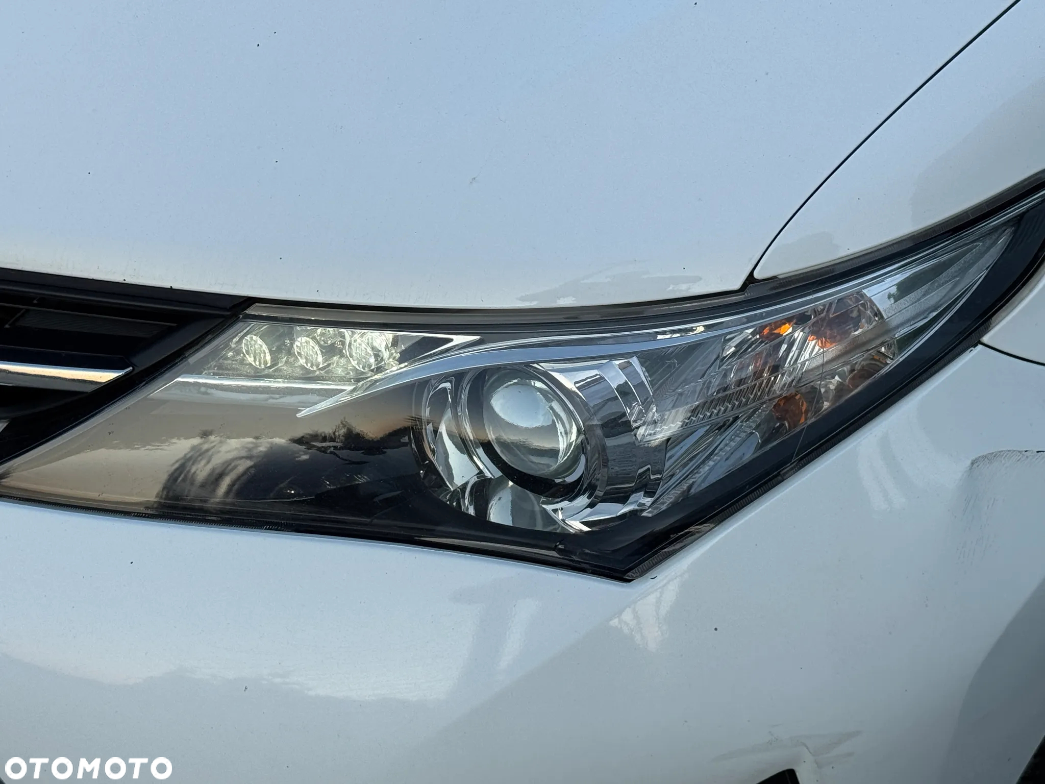 Toyota Auris 1.8 VVT-i Hybrid Automatik Comfort - 26