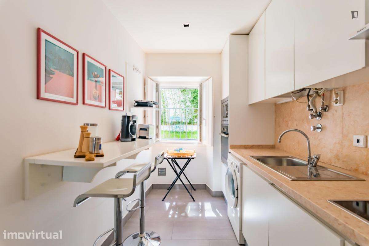 Apartamento com 2 quartos - localizado em Avenida da Liberdade Lisbon - Grande imagem: 3/32