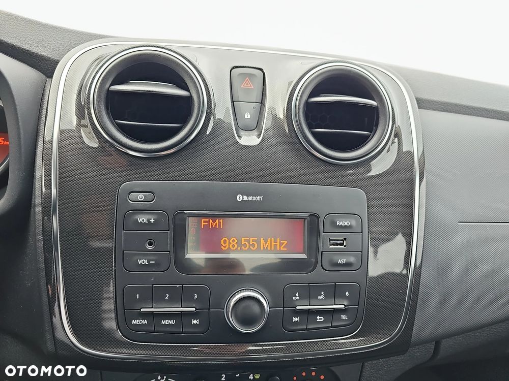 Dacia Logan 1.0 SCe Laureate - 13