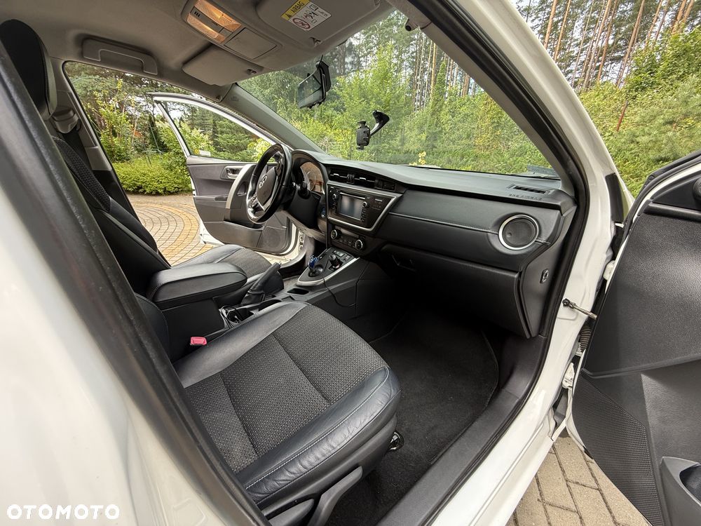 Toyota Auris - 7