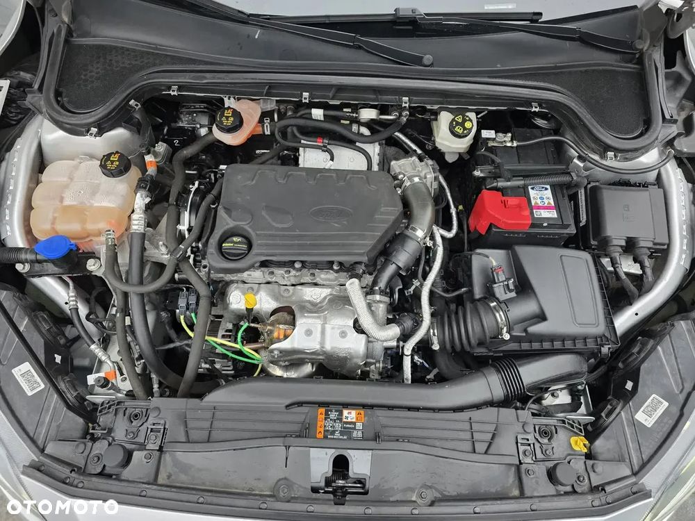 Ford Focus 1.5 EcoBlue Start-Stopp-System ST-LINE DESIGN - 16