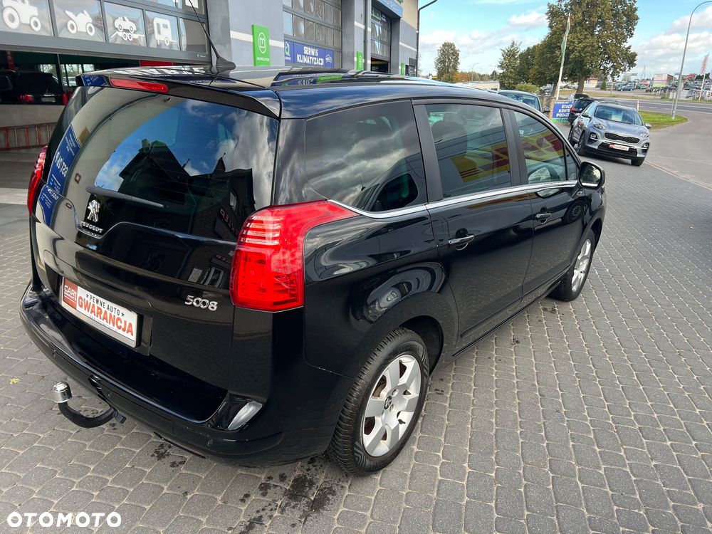 Peugeot 5008 - 5