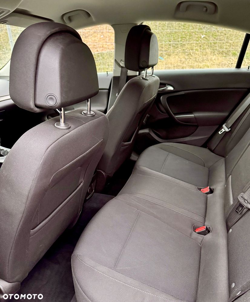 Opel Insignia 1.8 - 6