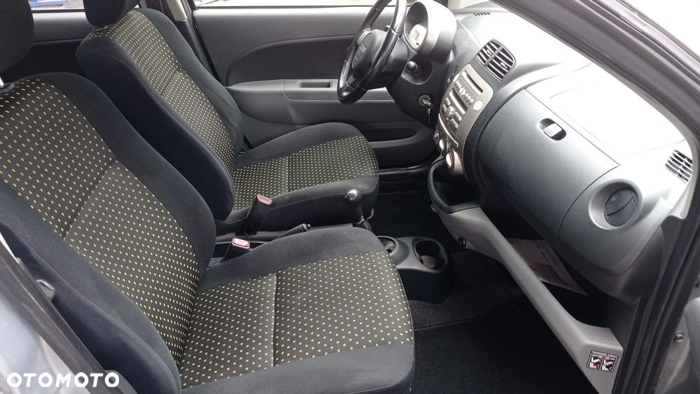 Daihatsu Sirion 1.3 CooLine - 35