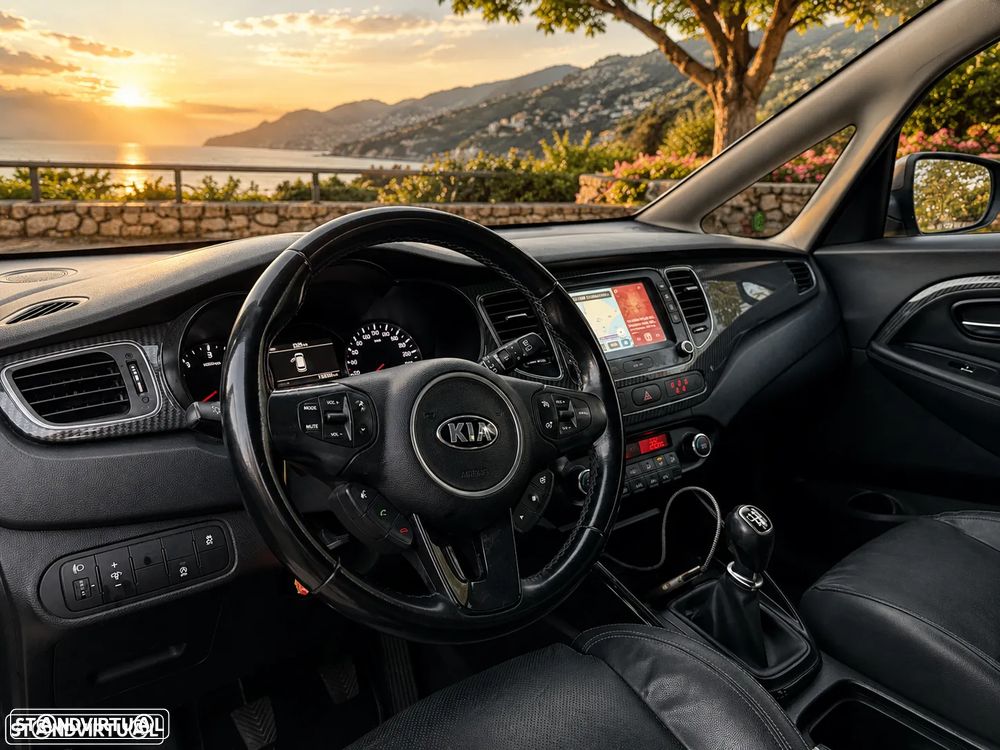 Kia Carens 1.7 CRDi ISG TX - 4