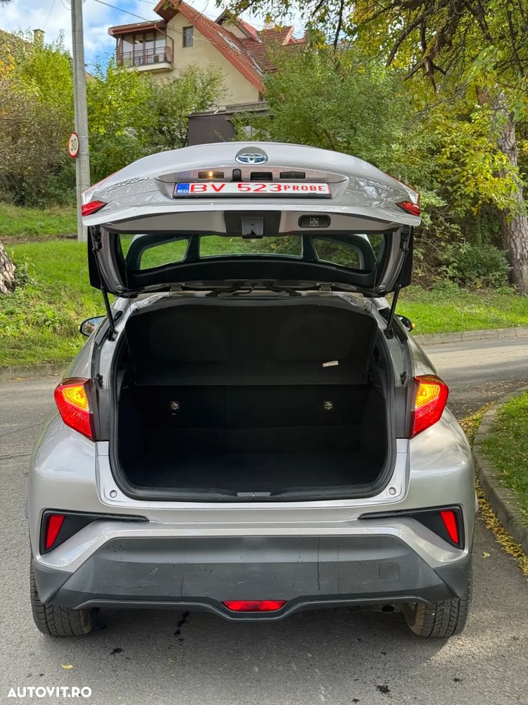 Toyota C-HR Hybrid Business-Edition - 22