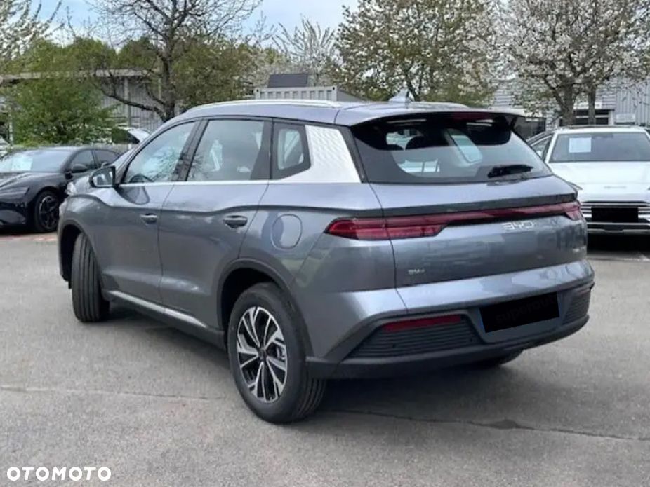 BYD Sealion 5 - 7