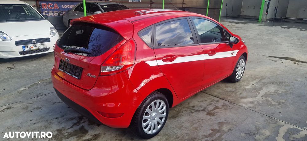 Ford Fiesta - 7