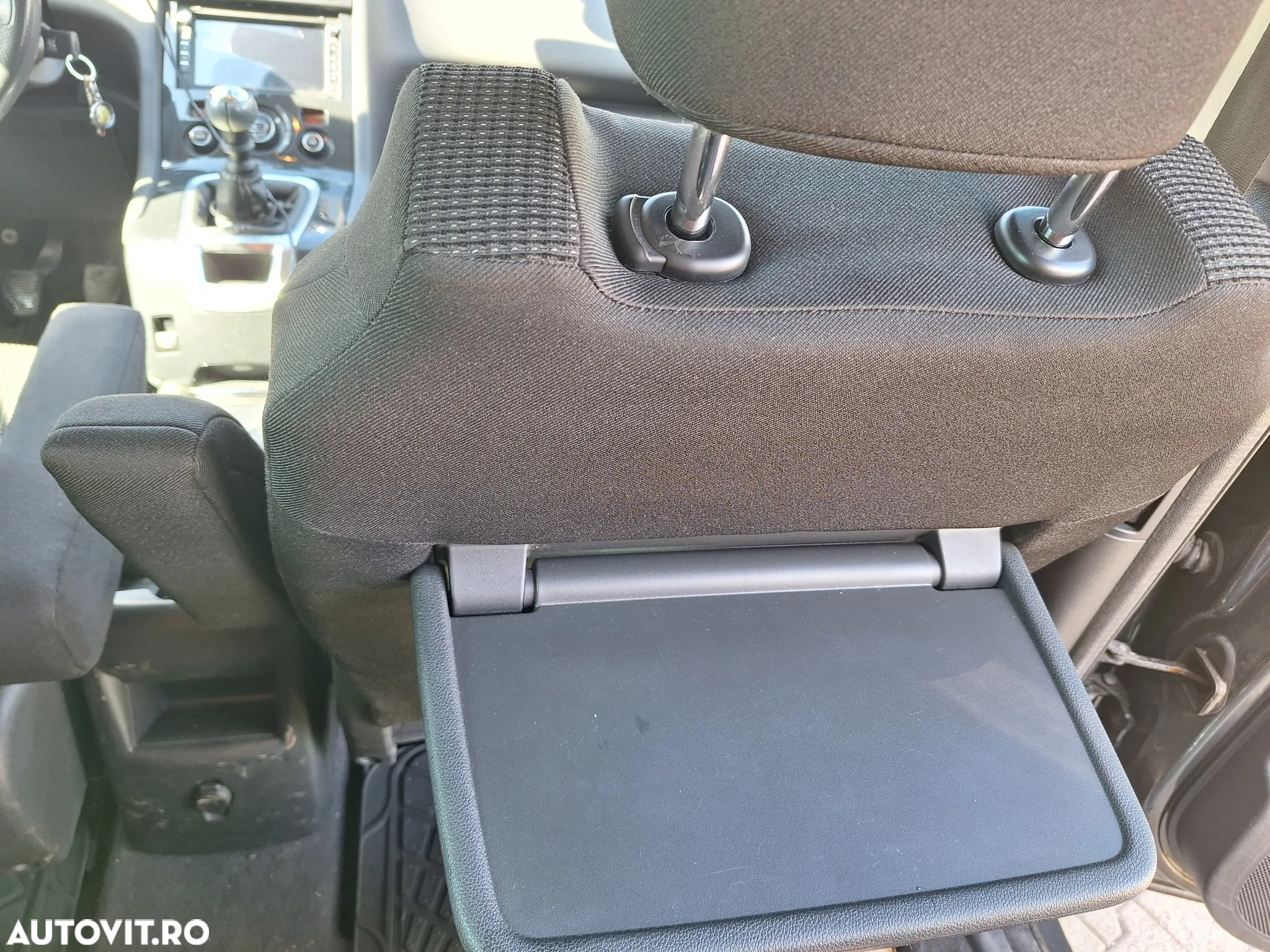 Peugeot 5008 - 15