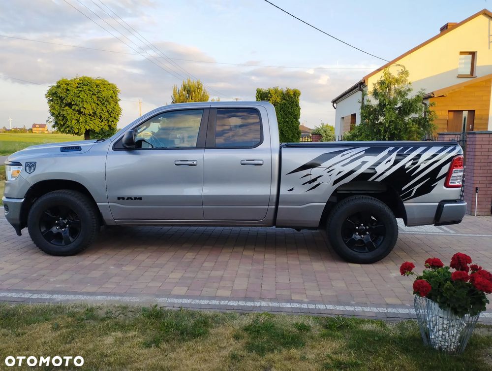 Dodge RAM - 4