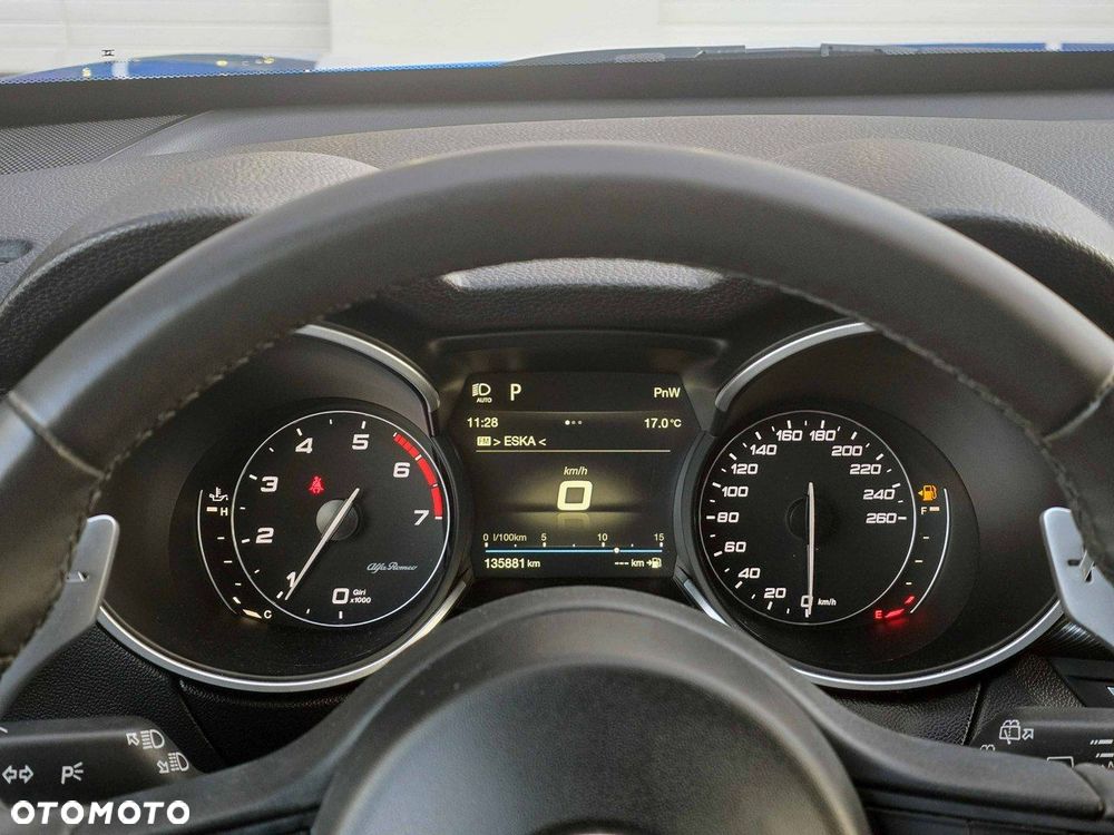 Alfa Romeo Stelvio - 5