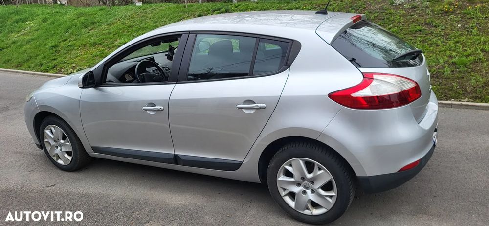Renault Megane ENERGY dCi 110 Start & Stop Expression - 3